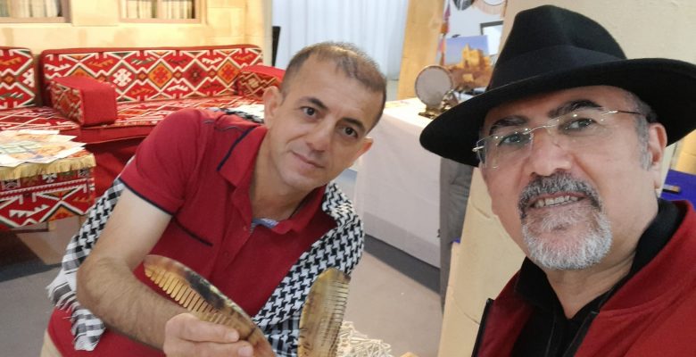 Geleneksel El Sanatları Kemik Tarak Ustası Mahmut Çaycı İle Şanlıurfa Elçisi Gazeteci Ayson Karabağ Röportajı