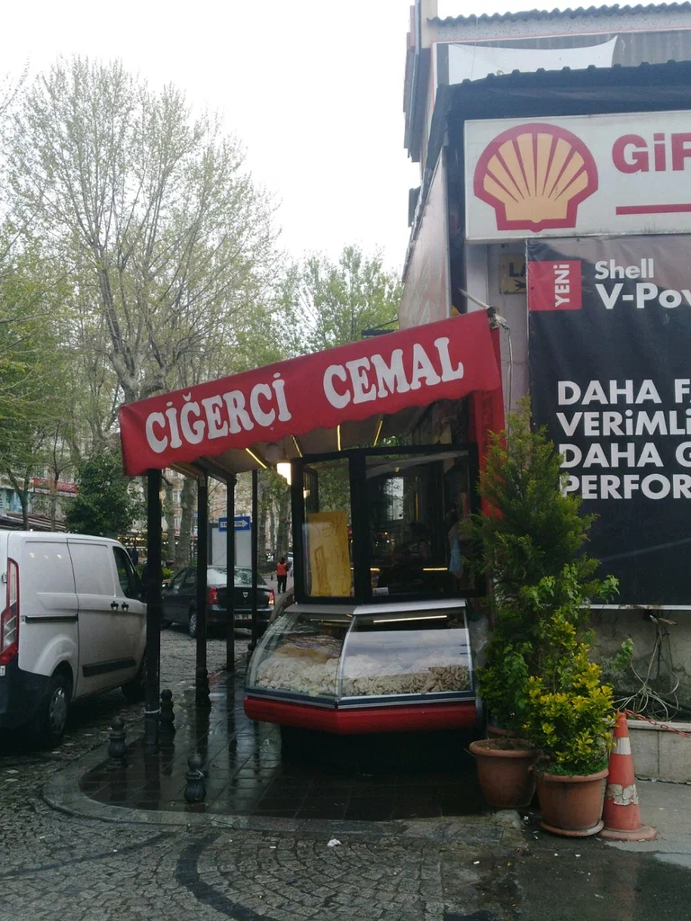 Gülseren Onbaşı’ dan Kadınlar Pazarı’ndan Şikayetçiyim