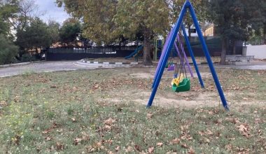 Yeşilyurt Spor Kulübü ile Polat Hotel Arasındaki Belediyenin Parkını Gördünüz mü?