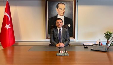 Bakırköy Kaymakamı, Çevreyi ve Camileri Denetlemeli!