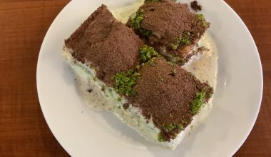 Yemekten Sonra Soğuk Baklavayla  Tatlıya Bağlayın