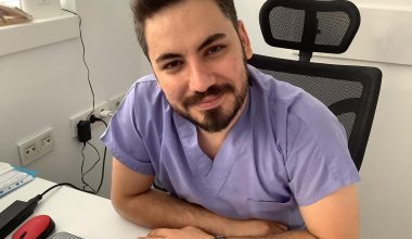 Bakırköy’de Diş Konusunda Doktor Yaşar Özdemir İle Gazeteci Ayson Karabağ Röportajı