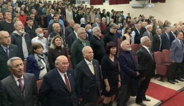 Pertevniyal Lise Müdürümüze, Vakıf Başkanı ve Dernek Başkanlarına Uyarı