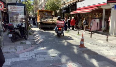 Bakırköy belediyesi Sokakların Tamiratina  Profesyonel Başlamalı  Videosu