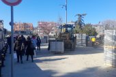 Bakırköy Meydan’da İnşaat İçin Eşyalar İndirilirken Hiçbir Önlem ve Güvenlik Yok