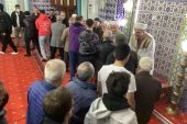 Bakırköy Konyalı Camii ‘de Bayram Kutlama Videosu