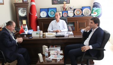 Şaphane Belediye Başkan Rasim Daşhan’dan  Belediye Başkanlarına Davet videosu