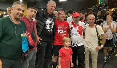 Bakırköy’de Cumhuriyet Coşkusu Spor Sevenler Hayrettin Sönmez  Yanındaydı Videosu