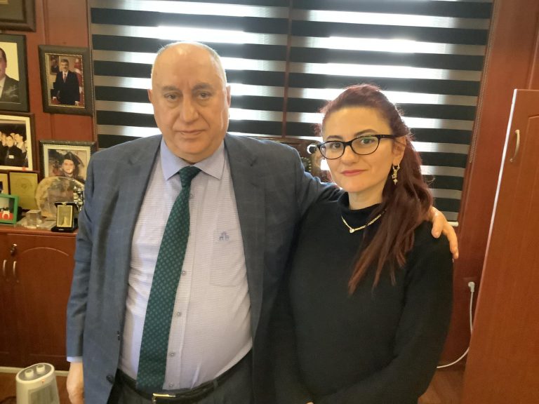 Ankara’da En Büyük Toptancı Zirve Grup kurucusu Ardahanlı Nihat Turan İle Röportaj Videosu