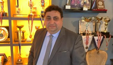 CHP Esenyurt Belediye Başkanı Kurtuluş Bazu ‘dan İş Değiştirmek Doğrumu dur?
