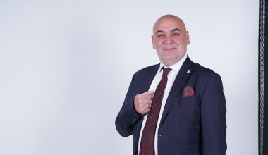 Bakırköy Belediye Başkan Adayı  iyi Parti’den  Ataner Orkunoğlu ile Gazeteci Karabağ Röportaj  Videosu?
