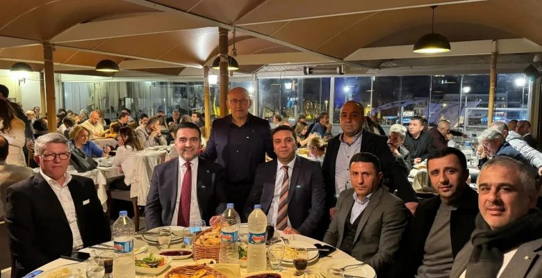 Temiz Toplum Derneği Başkanı Edip Cengiz ‘den Sarıyer’de İftar Yemeği