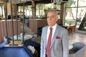 Gazeteci Ayson Karabağ İle Pino Resturant ve Cafe Kurucusu Ali Akgün Röportajı Videosu