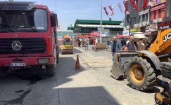 Bakırköy Belediye Meydanda Yol Yaması Yaparken Önlemi Unutan Videosu ?