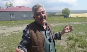 Kars-Akyaka Çetin Durak Köyün ‘den Necmettin Kara Duyan Kaymakam Var Mi?
