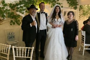 Enişte Jusin, ve  Melis Orkunoğlu Evlendi