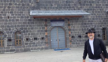 Kars’ın Çocuğu Gazeteci Ayson Karabağ Kars Arkeoloji Müzesini  Sizin İçin Çektiği Videosu