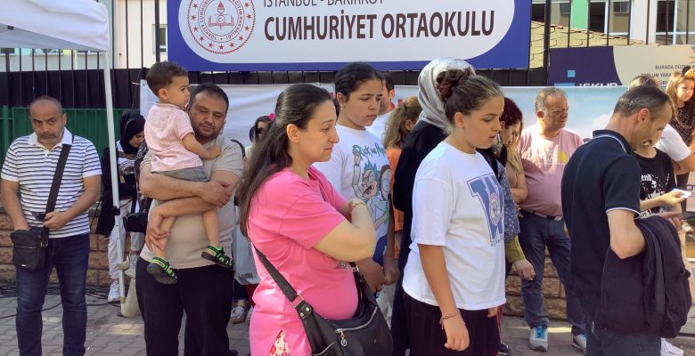 Bakırköy’de Birbirimizin Arasına Duvar Örmeyelim Kalpten Kalbe Köprüler Kuralım?