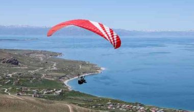 Cleanvac Sponsorluğun ‘da Türkiye Hava Sporları Federasyon Paramotor Sporcuları Girne Sahili’nde Hava Şöleni Yaptı