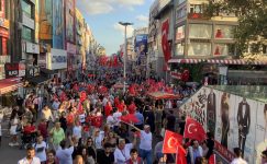 Bakırköy Belediye Başkanı 30 Ağustos Zafer Bayramında Fener Yoruşu  Yapıldı Videosu