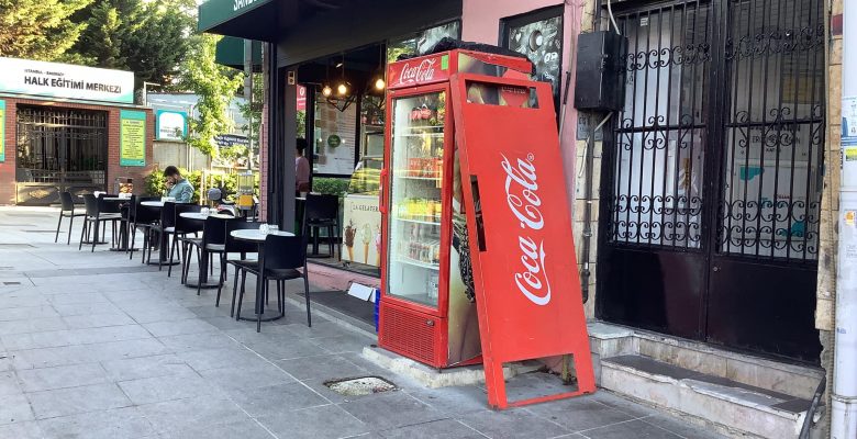 Zabıtalar Şehir Kültürü İçin Esnafları Uyarmalı