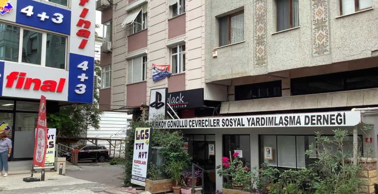 Bakırköy’de Gönüllü Çevrecilerden Komşularından Şikâyet Var Videosu ?