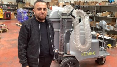  Girişimcisi Emrah  Akyüz, Cleanvac Fabrikasını Ziyaret Etti