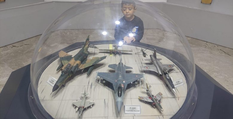 Çocuklarımıza Tarihi ve Kitap Ve Müze  Sevgisini Aşılayalım