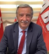 Kömürcüoğlu Kadır Altaş ‘den Sen de Sev de Gör