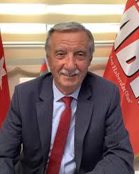 Kömürcüoğlu Kadır Altaş ‘den Sen de Sev de Gör