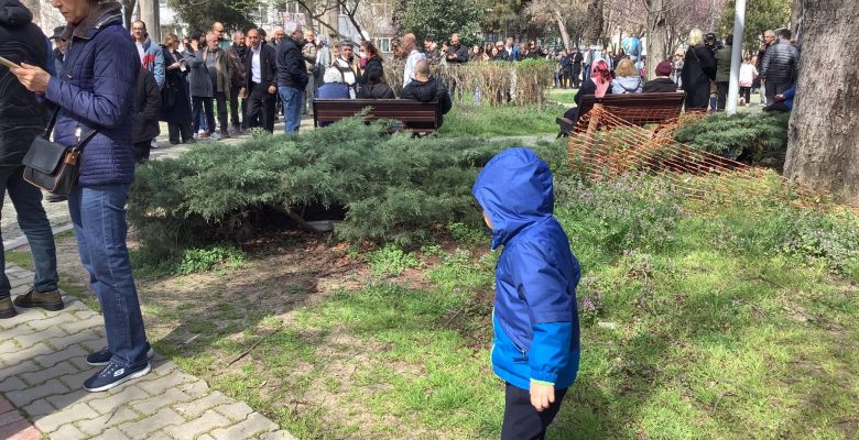 Ekrem İmamoğlu Demokrasinin Fitilini Ateşledi Bakırköy  Halk Sandığına Koştu Videosu