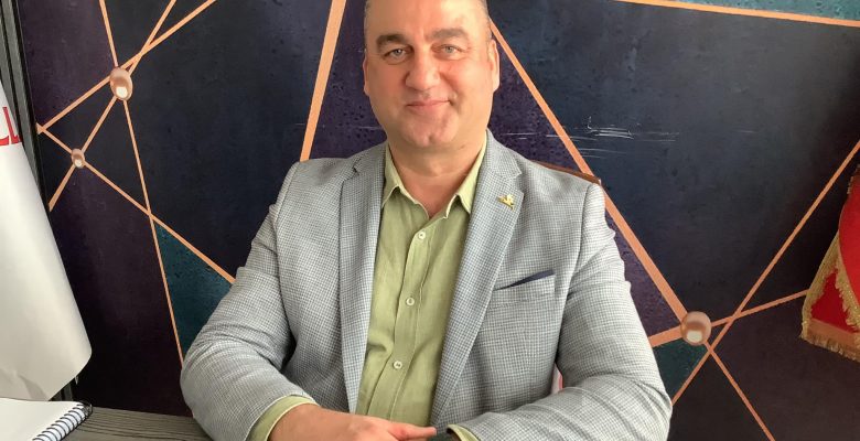 Hatay Medeniyetler Federasyonu Başkan Emre Rıdvanoğulları ile Gazeteci Ayson Karabağ Röportajı