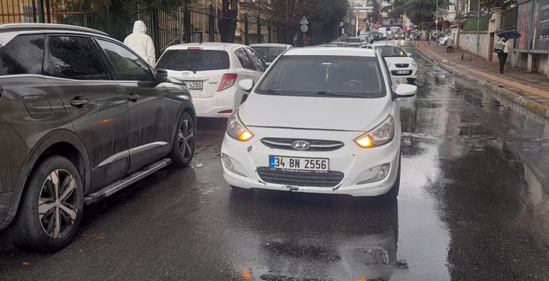 Sayın Bakırköy Kaymakam ve Bakırköy Emniyet Müdürü, Bakırköy’de Trafik Polisin Olmaması Park’ta İkinci Sıra ?