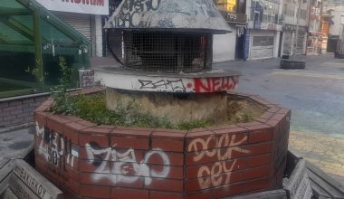 Bakırköy Meydanı’ndaki Yer Altı Çarşısı Bacaları Reklam Geliri İçin Bir Fırsat Olabilir