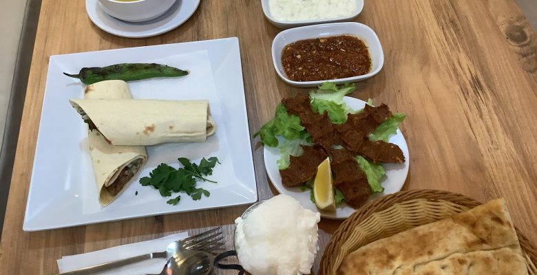 Bakırköy Çetin Usta Meydan Dürüm ’den Emeklilere Özel Menü!