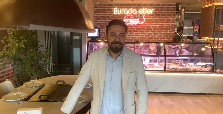 Şahane Mangal ve Hotel’in Kurucusu Mehmet Altınkaynak: Hayatın Okulunda Yetişen Bir Başarı Hikâyesi