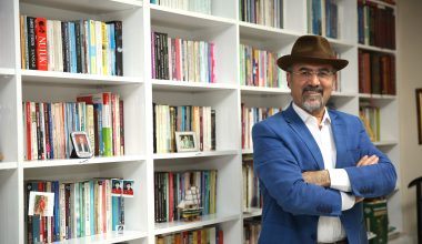 Işık Yoksa Renk de Yok