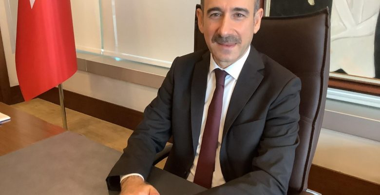 Bakırköy Cumhuriyet Meydanı’nda Park Sorunu: Kaymakamlığa Çağrı