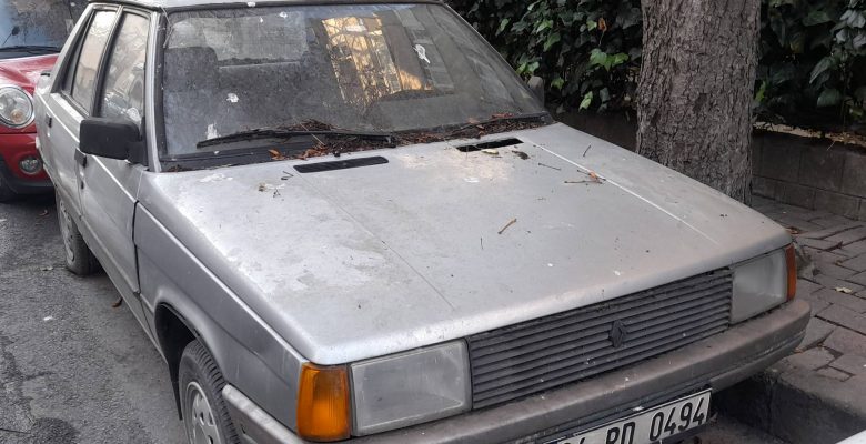 Bakırköy Sokak ve Caddelerinde Çalışmayan Araçlara Duyarlılık Çağrısı