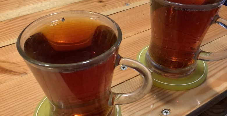 Büyükçekmece’de Sürmene By Reis’te Çay ve Yumurta Keyfi