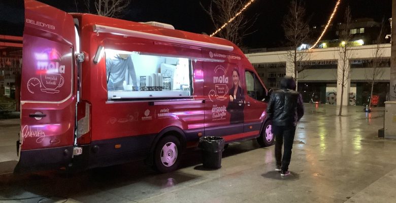 Bakırköy Cumhuriyet Meydanı’nda Çorba İkramı Üzerine