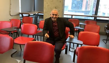 MERHABA SÜRÜCÜ KURSUN ‘DAN EHLİYET ALMADAN ARAÇ KULLANMAK — BİR EĞİTİMCİNİN GENÇLERE TAVSİYESİ