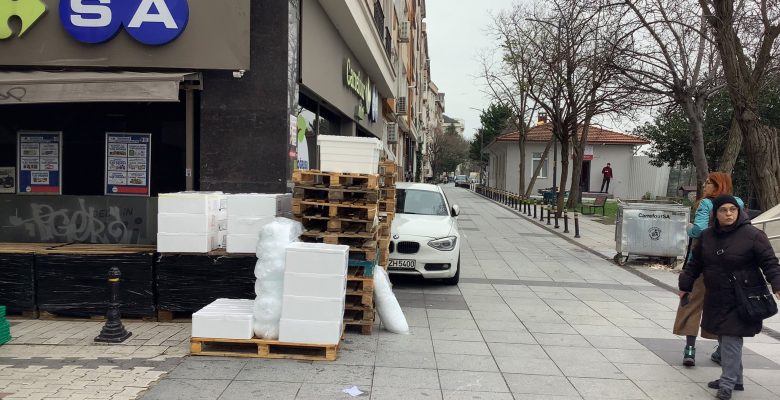 Bakırköy Yolları ve Sokakları Bakırköy’ün Vitrinidir; Dükkanlar Gölge Düşürmemeli