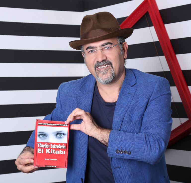 Başkalarının Yorumlarına Göre Yola Çıkarsan Kimseyi Memnun Edemezsin