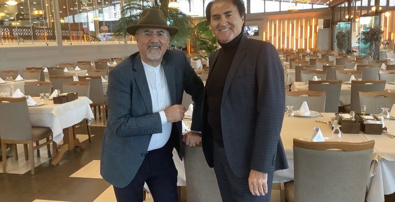 Türkiye’nin Yetiştirdiği Öğretmenlerim ve Yol Gösterenlerim Sizlere Tanıtmak İstiyorum Ben Beslendim sizde Beslenin 