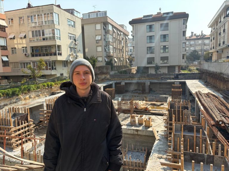 Bakırköy İlçemizde Petek Yapı İnşaat: Konuşmayalım, Fotoğraflar Her Detayı   Anlatıyor