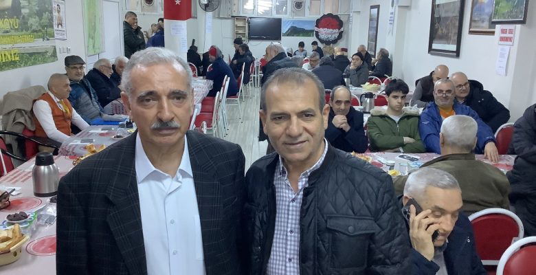 Kars Merkez Cumhuriyet Köy Derneği Üyelerinden Sadi Ailesi İftar Yemeği Verdi