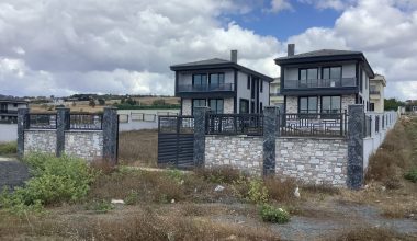Silivri Ortaköy’de 1200 m² Arsa İçinde Satılık İki Villa Taşınmaya Hazır