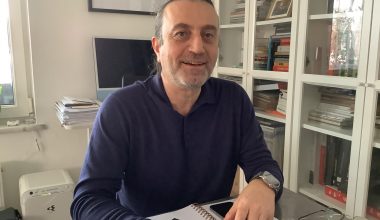 Yeşilköy’de Petek Yapı’nın İnşa Ettiği Binalar Dikkat Çekiyor