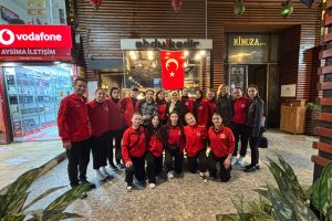 Kastamonu Üniversitesi Kadın Ragbi Takımı, Bakırköy’de Abdülkadir Restoran’da Ağırlandı